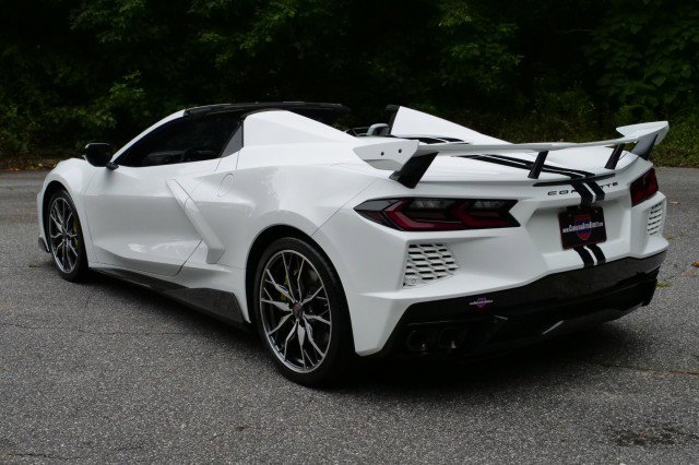 Used 2023 Chevrolet Corvette Stingray Premium Conv w/ Z51 Performance Package image 28