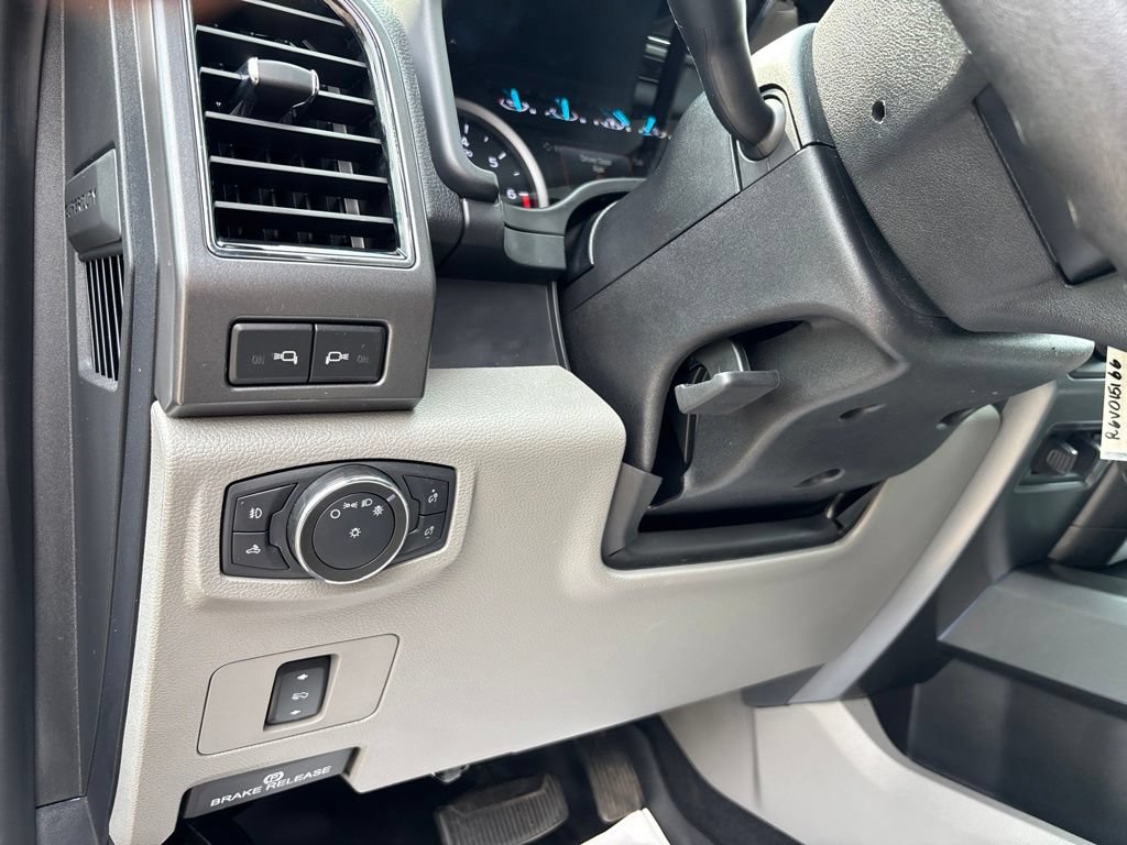 Used 2020 Ford F250 XLT w/ XLT Premium Package AWD/4WD image 25
