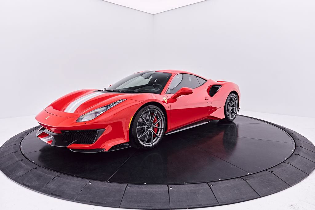 Used 2020 Ferrari 488 Pista Coupe RWD image 19