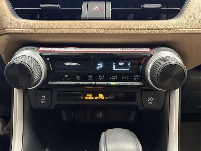 Used 2025 Toyota RAV4 LE FWD image 19