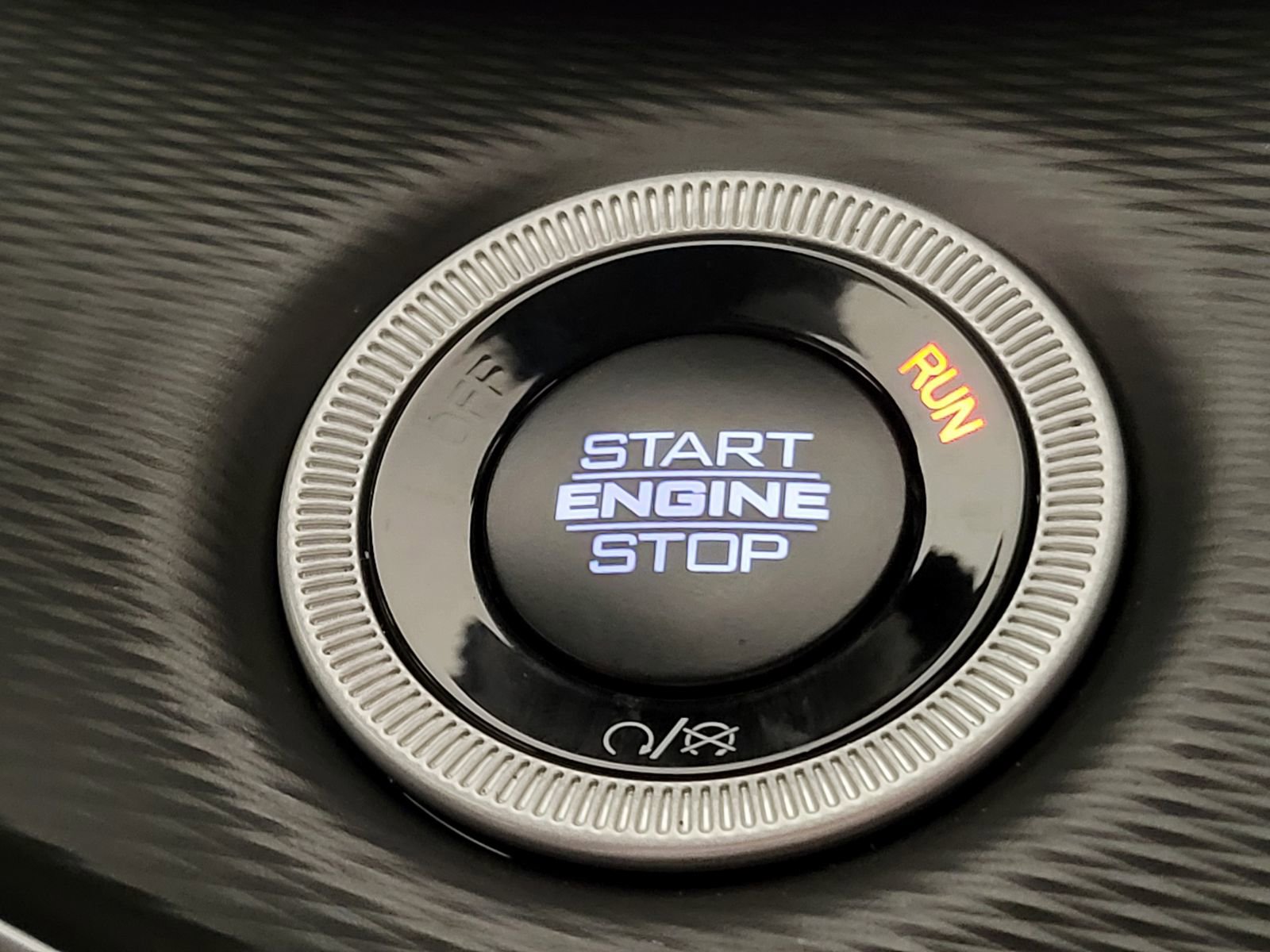 New 2025 Jeep Grand Cherokee L Altitude w/ Trailer Tow Package image 26