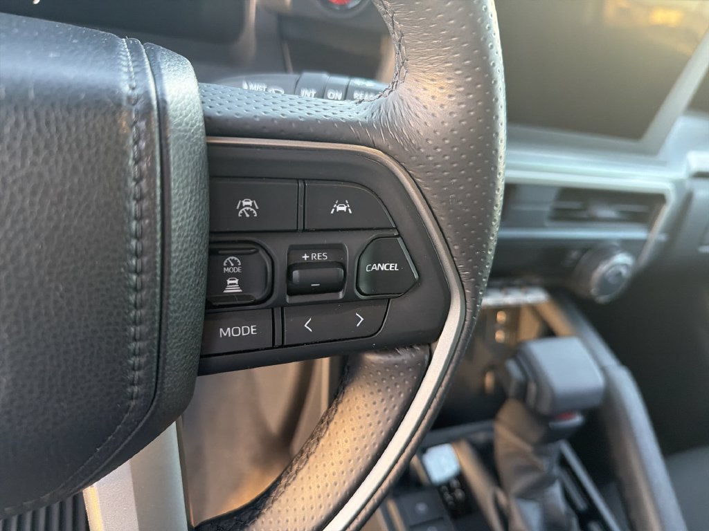 Certified 2025 Toyota 4Runner TRD Off-Road AWD/4WD image 18