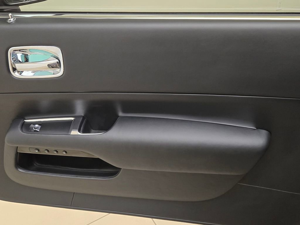 Certified 2021 Rolls-Royce Wraith w/ Rolls-Royce Signature Package image 25