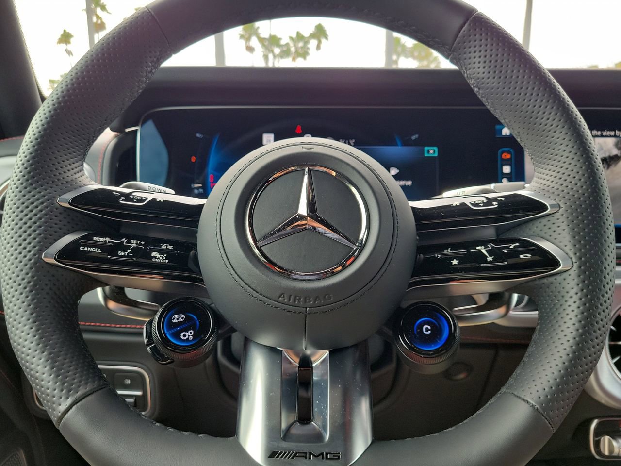 Used 2025 Mercedes-Benz G 63 AMG 4MATIC image 31