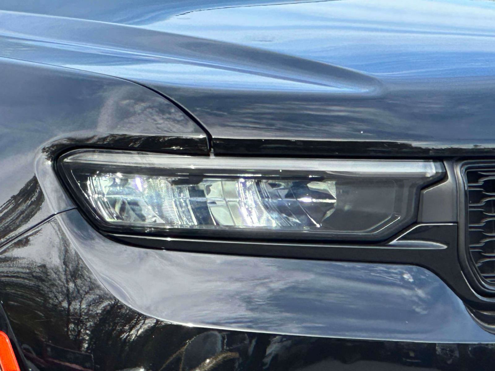 Used 2023 Jeep Grand Cherokee L Laredo image 8