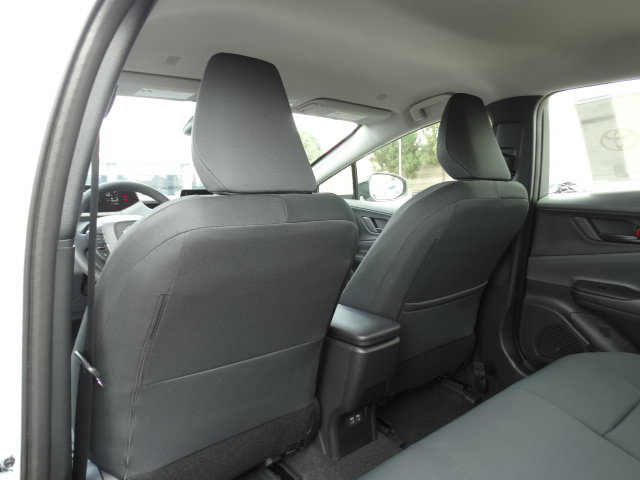 New 2026 Toyota Prius LE FWD image 14