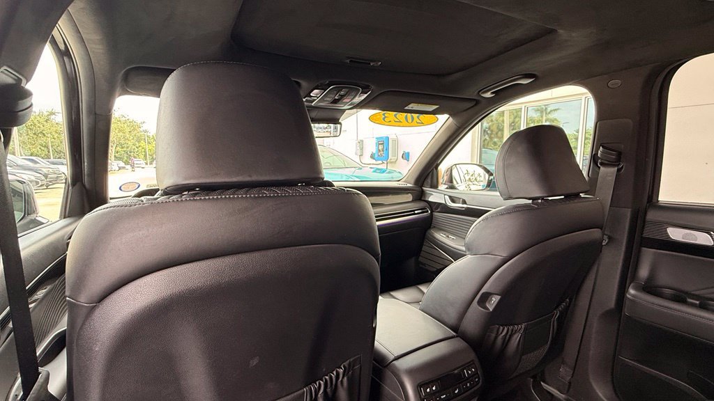 Used 2023 Hyundai Palisade Calligraphy FWD image 9