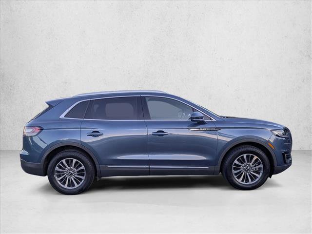 Used 2019 Lincoln Nautilus Select image 4