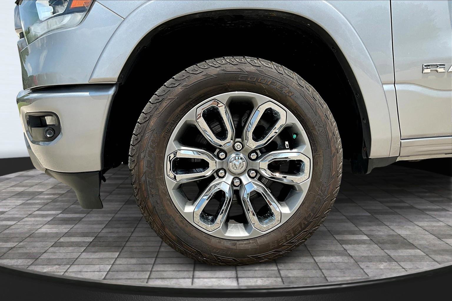 Used 2022 RAM 1500 Laramie w/ Sport Appearance Package image 25