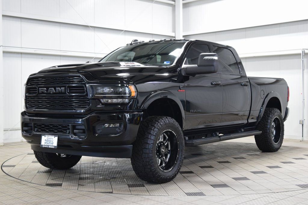 Used 2024 RAM 2500 Limited image 3