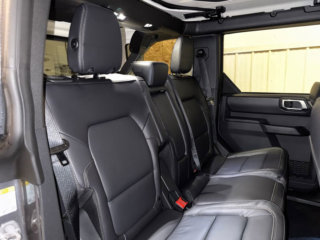 New 2025 Ford Bronco Badlands image 24