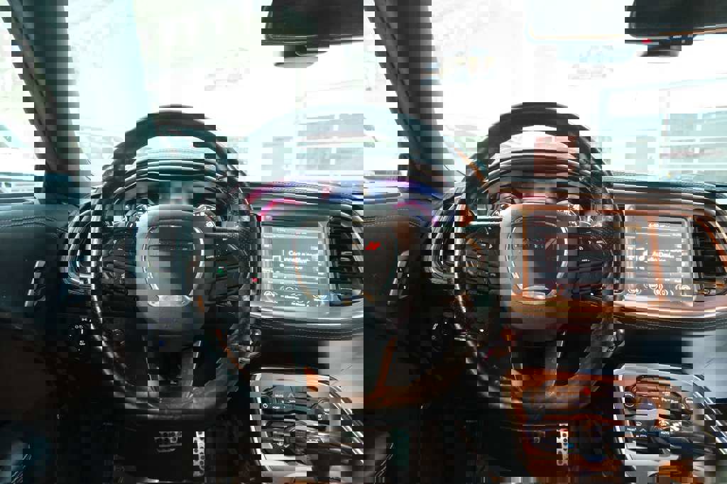 Used 2022 Dodge Challenger GT w/ Plus Package image 27