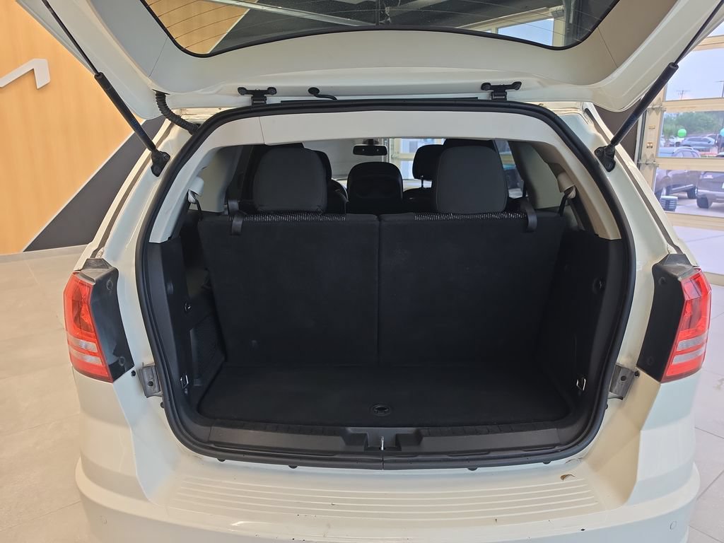 Used 2020 Dodge Journey SE w/ Blacktop Package FWD image 28