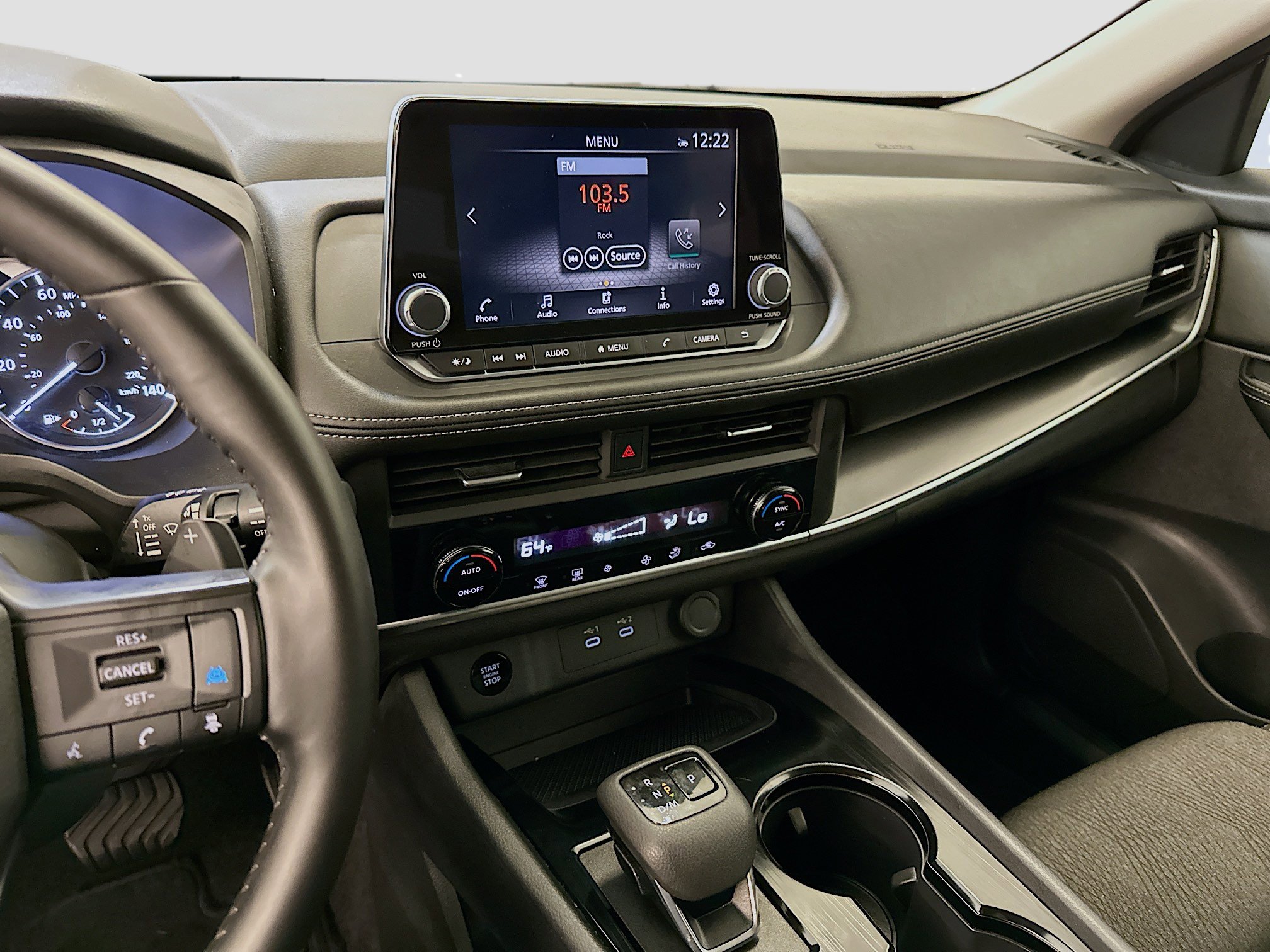 Used 2025 Nissan Rogue SV image 25