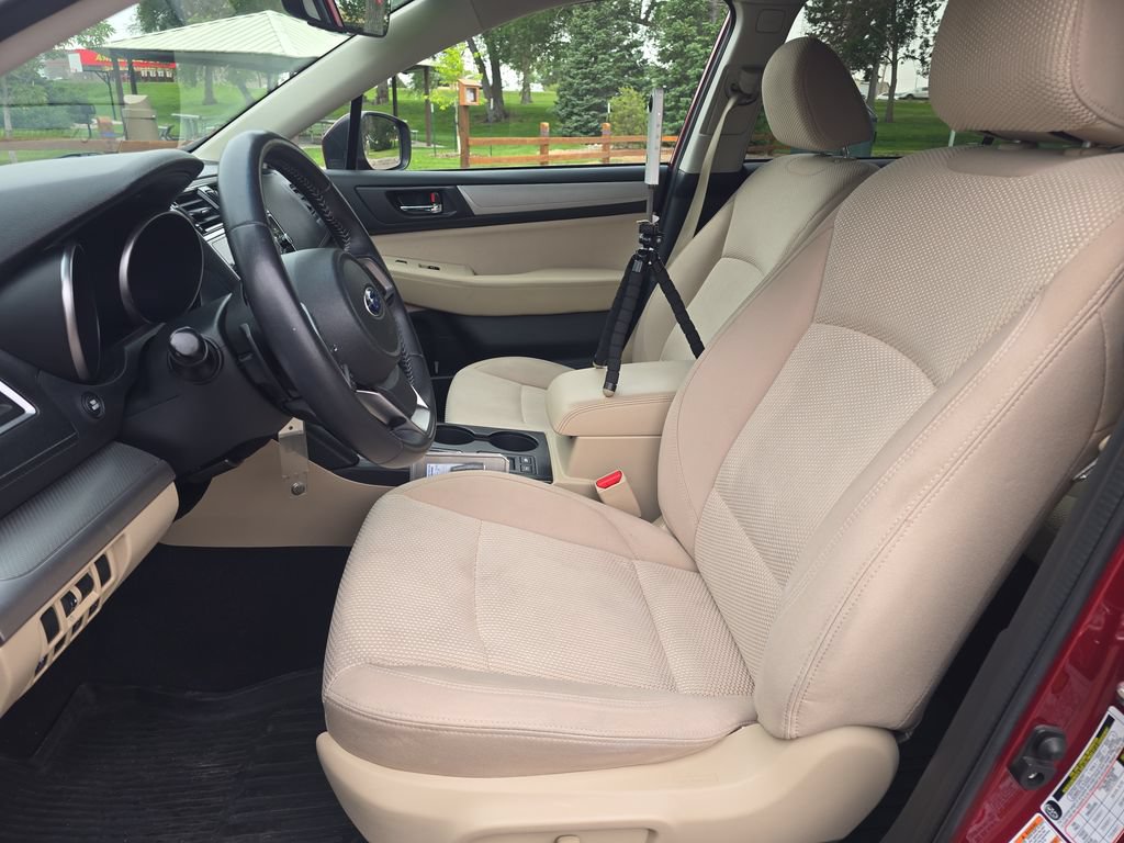 Used 2019 Subaru Outback 2.5i Premium AWD/4WD image 10