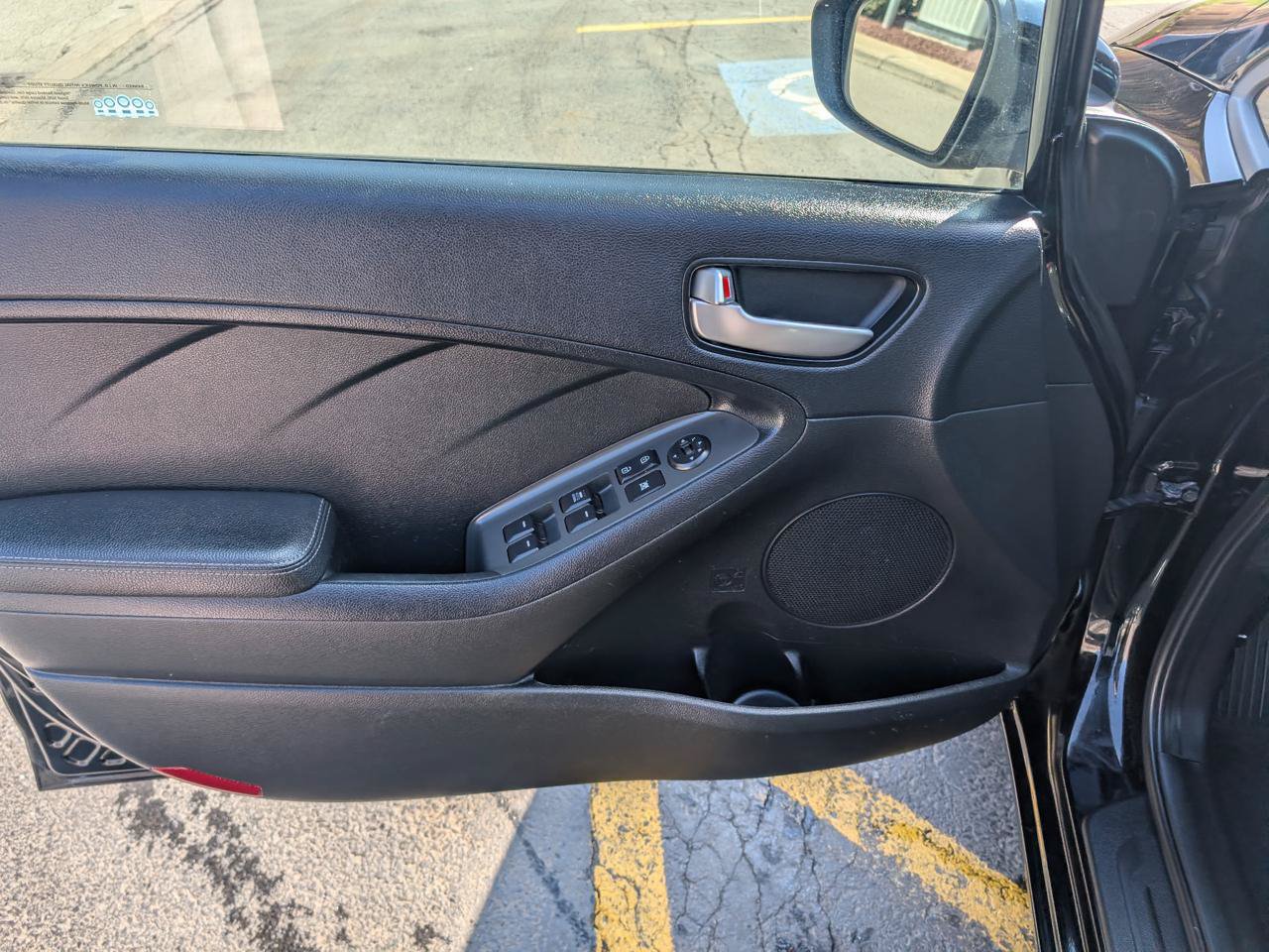 Used 2018 Kia Forte LX FWD image 14