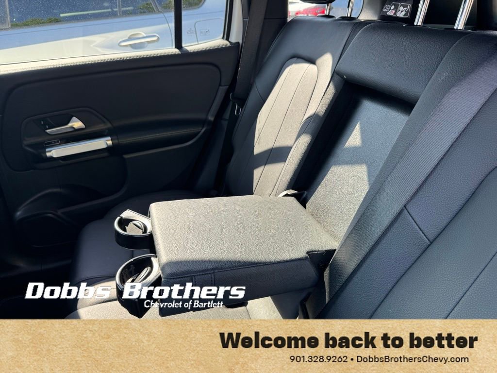 Used 2024 Mercedes-Benz GLB 250 image 34