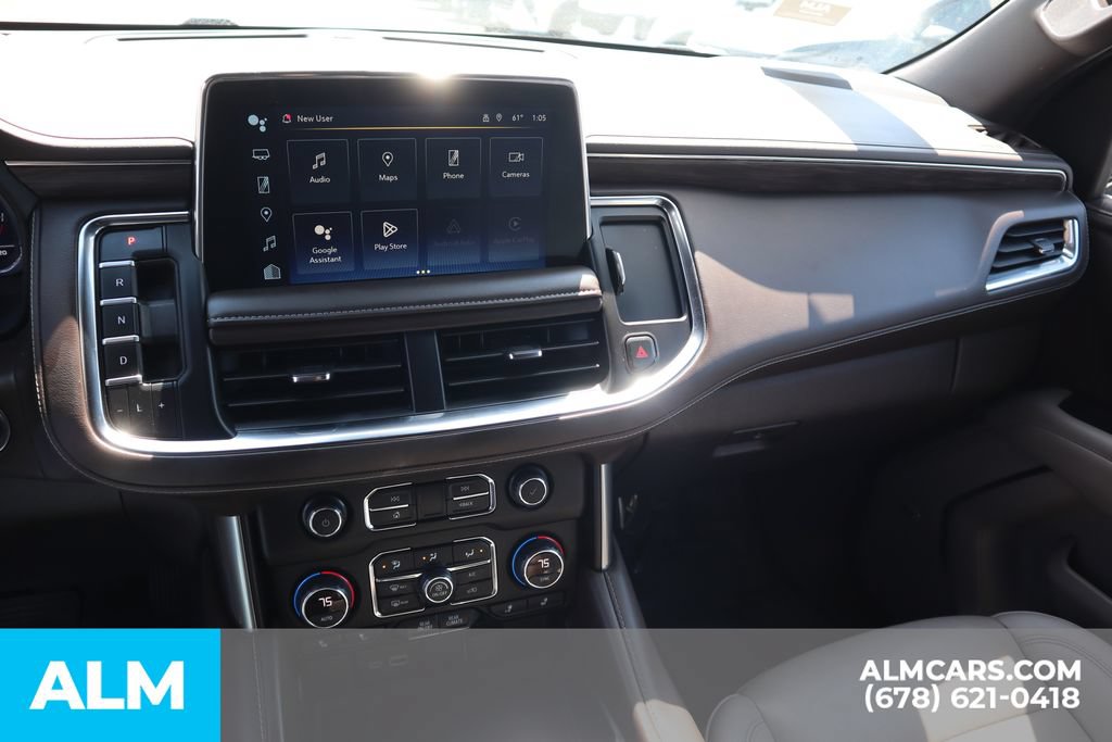 Used 2024 Chevrolet Suburban LT RWD image 37