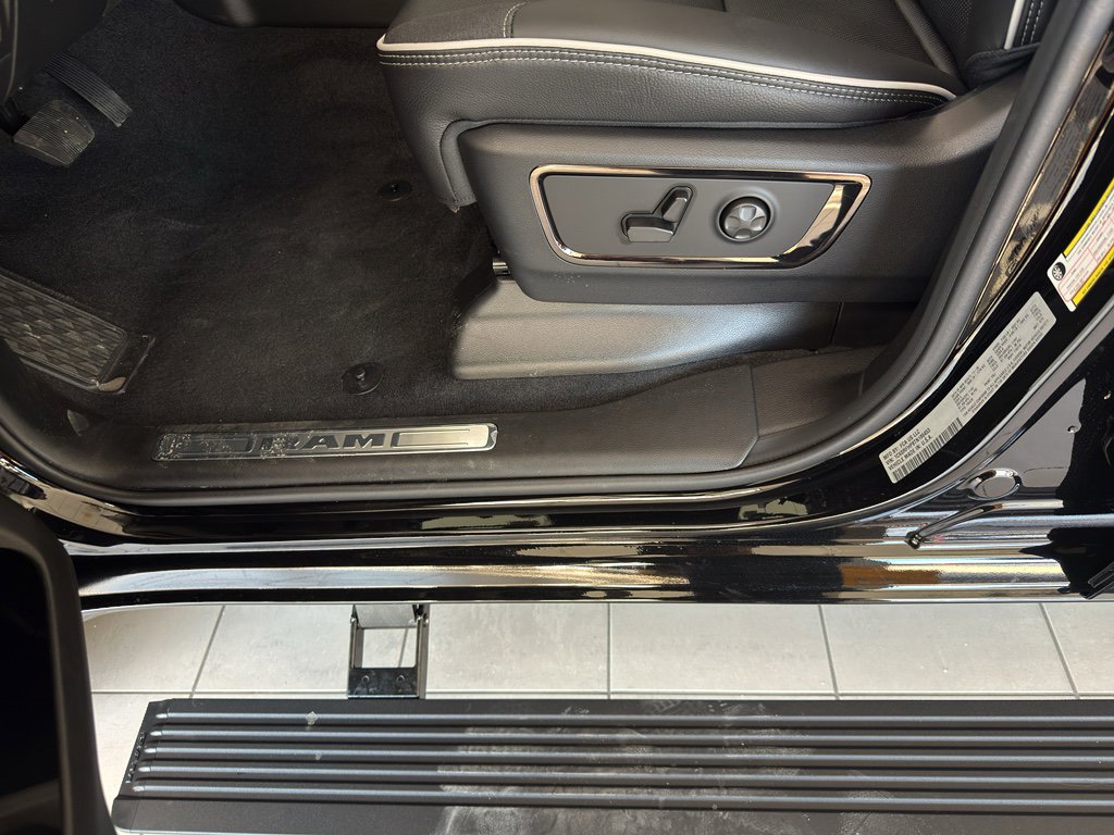 New 2026 RAM 1500 Limited image 16