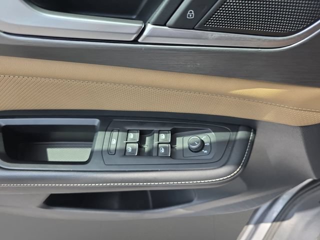 Used 2024 Volkswagen Atlas Cross Sport SE AWD/4WD image 23