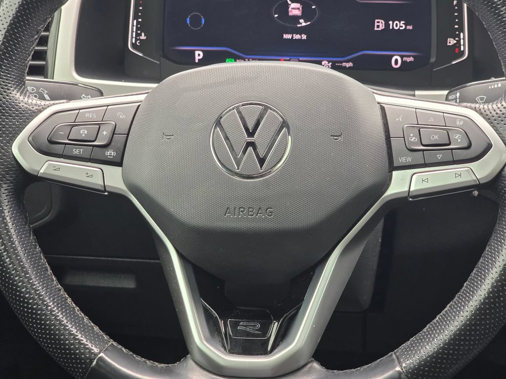 Used 2020 Volkswagen Atlas Cross Sport SEL R-Line AWD/4WD image 18