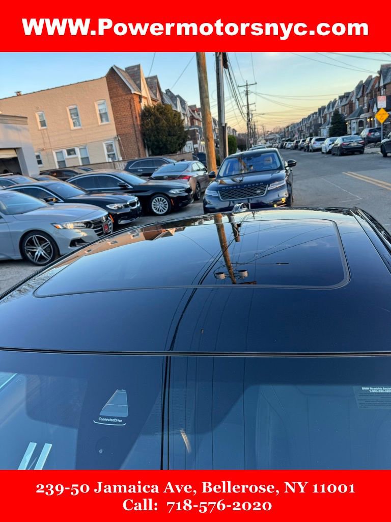 Used 2024 BMW 330i Sedan w/ Convenience Package image 15