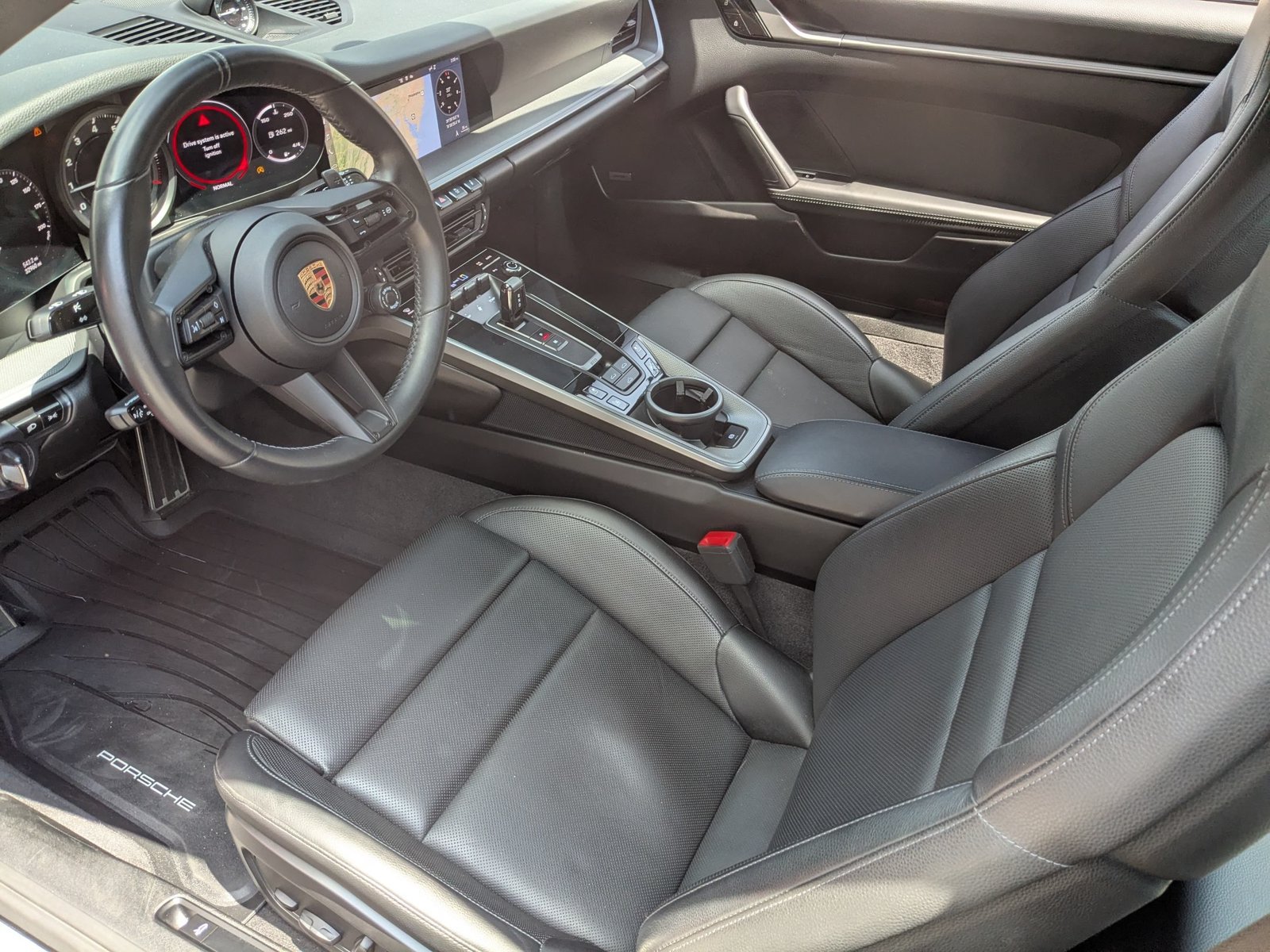 Used 2020 Porsche 911 Carrera 4 AWD/4WD image 4