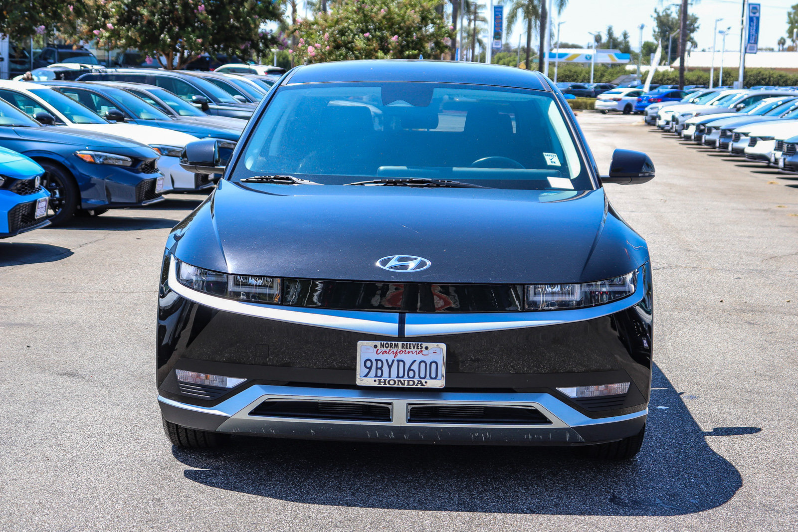 Used 2022 Hyundai Ioniq 5 SE RWD image 2