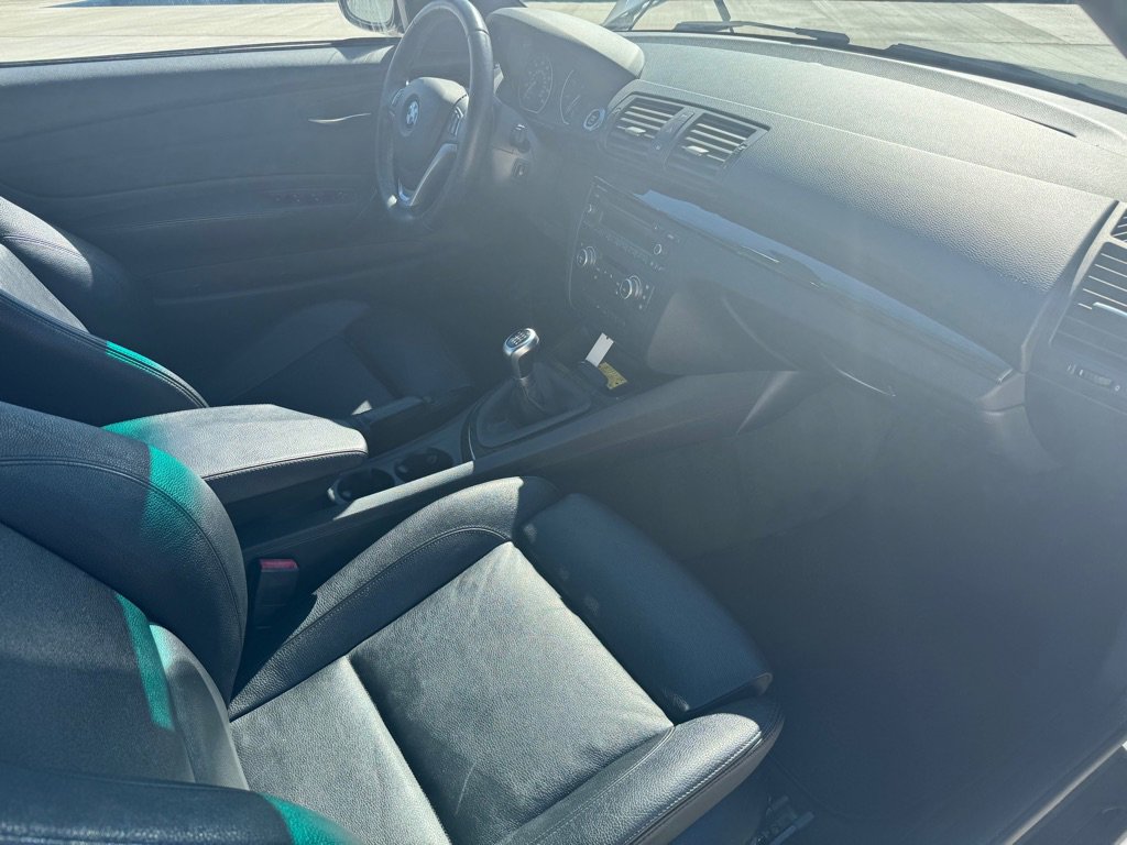 Used 2012 BMW 128i Convertible image 36