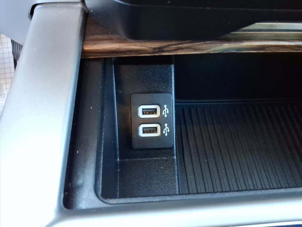 Used 2020 Ford F150 Lariat image 15