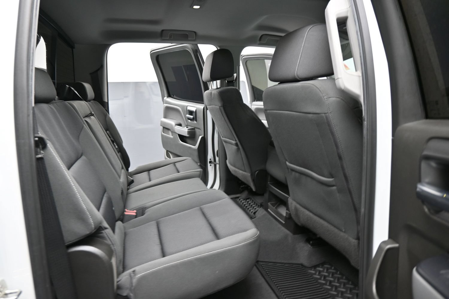 Used 2018 Chevrolet Silverado 1500 LT w/ All Star Edition AWD/4WD image 17