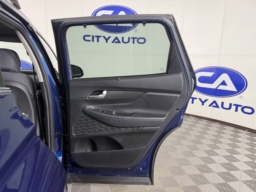 Used 2021 Hyundai Santa Fe SEL w/ Convenience Package image 13
