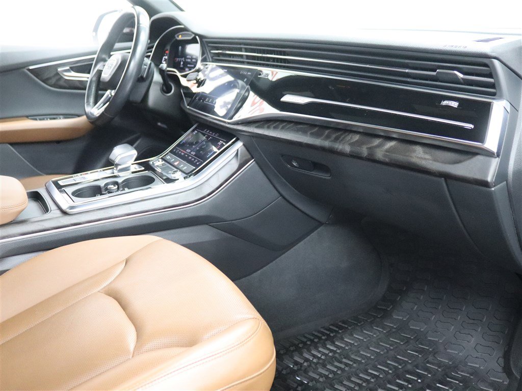 Used 2021 Audi Q8 Premium Plus w/ Premium Plus Package AWD/4WD image 21