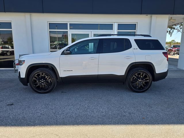 Certified 2023 GMC Acadia SLE w/ Driver Convenience Package image 4