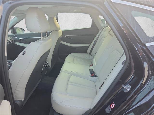 Used 2023 Hyundai Sonata Limited w/ Cargo Package FWD image 13