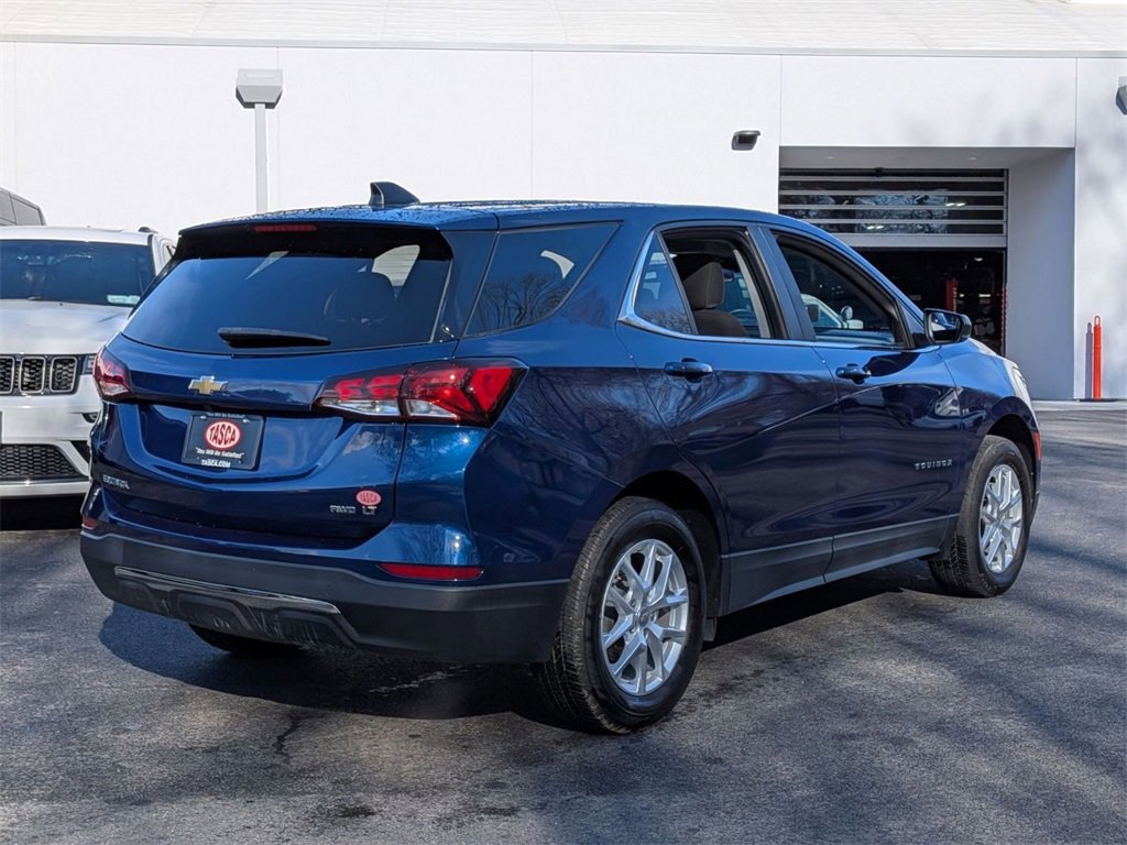 Used 2022 Chevrolet Equinox LT image 3