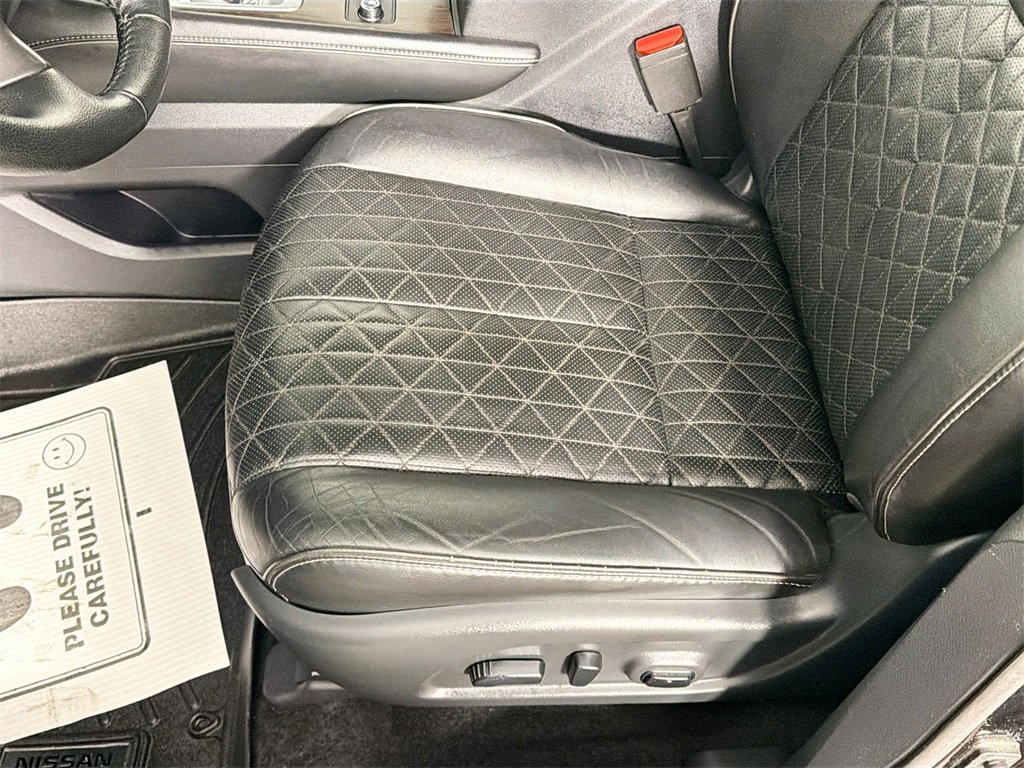 Used 2019 Nissan Murano Platinum image 18