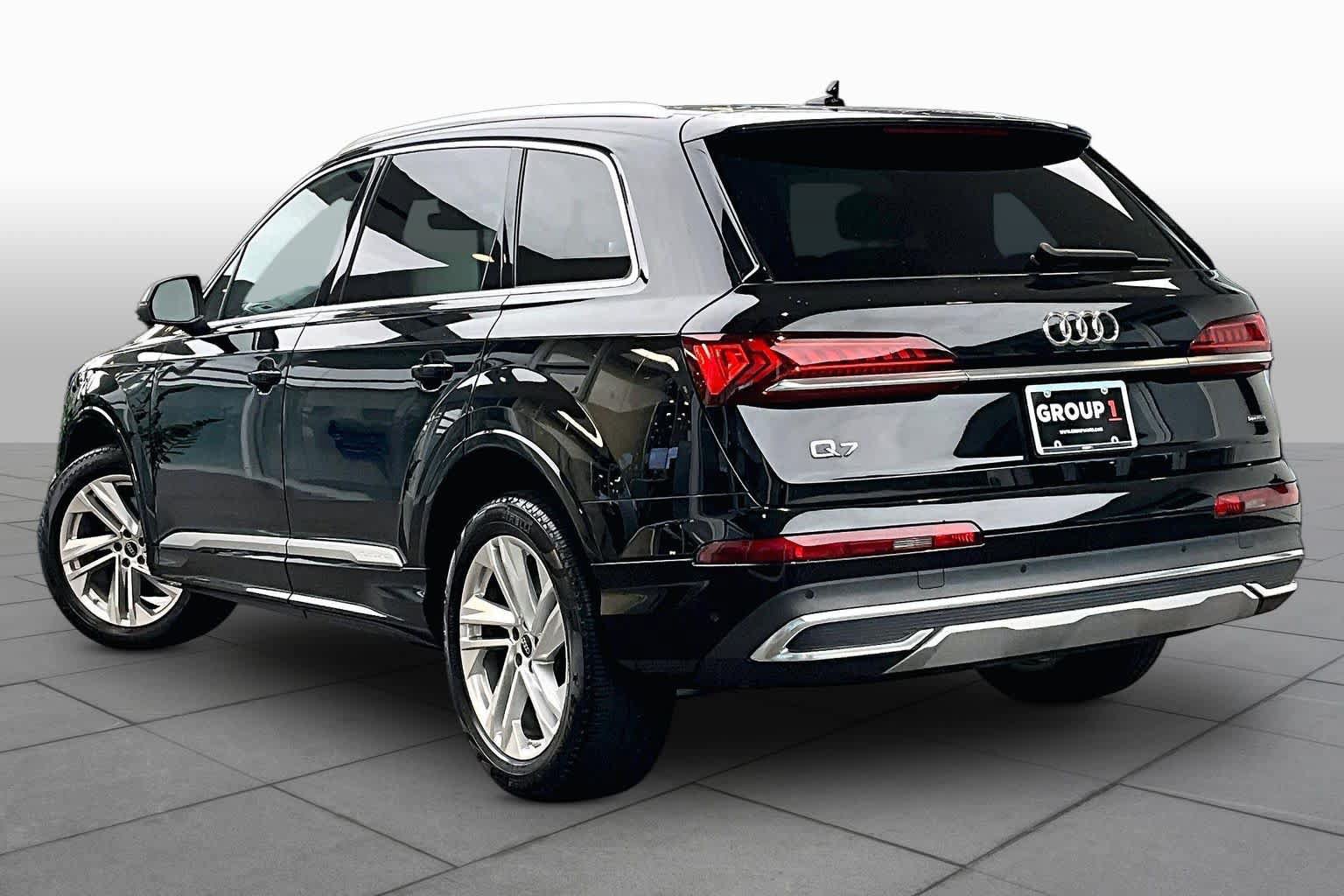 Used 2023 Audi Q7 2.0T Premium Plus w/ Premium Plus Package AWD/4WD image 12