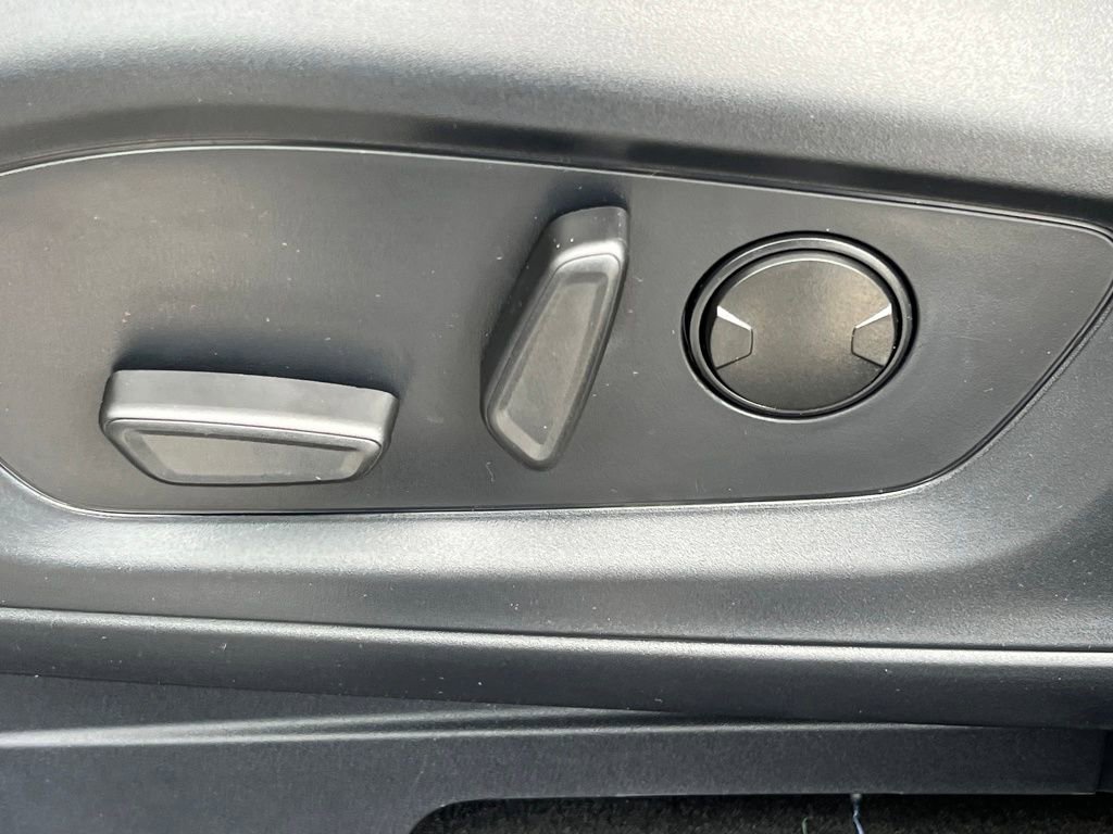 New 2026 Ford Explorer ST-Line w/ ST-Line Street Pack AWD/4WD image 35