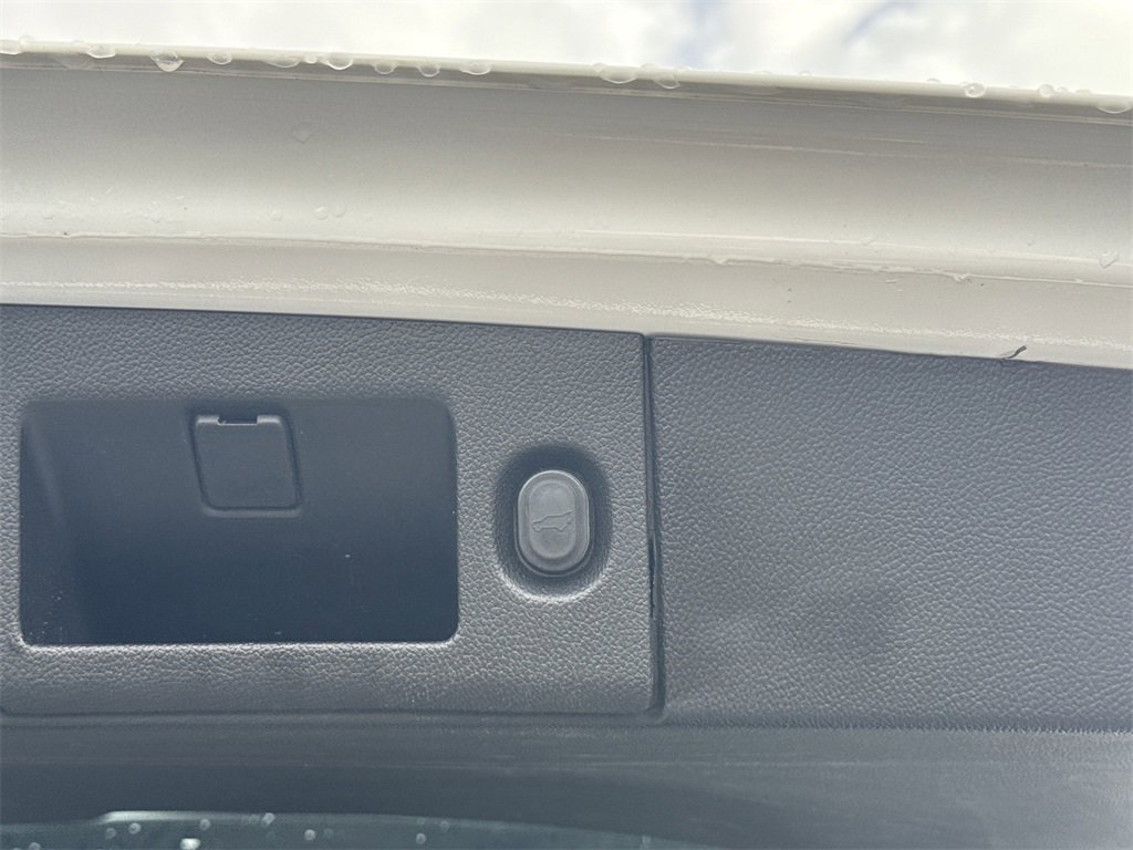 Used 2020 Chevrolet Tahoe LT image 17