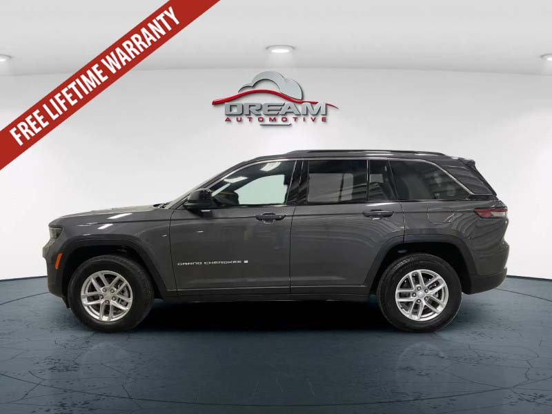 Used 2025 Jeep Grand Cherokee Laredo X w/ Luxury Tech Group I AWD/4WD image 21