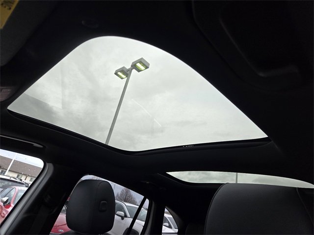 Certified 2025 Mercedes-Benz GLA 250 4MATIC image 7