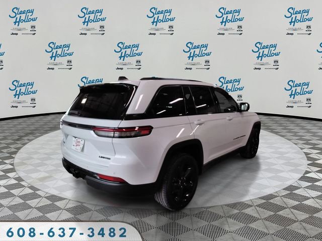 Used 2023 Jeep Grand Cherokee Limited w/ Luxury Tech Group II AWD/4WD image 5