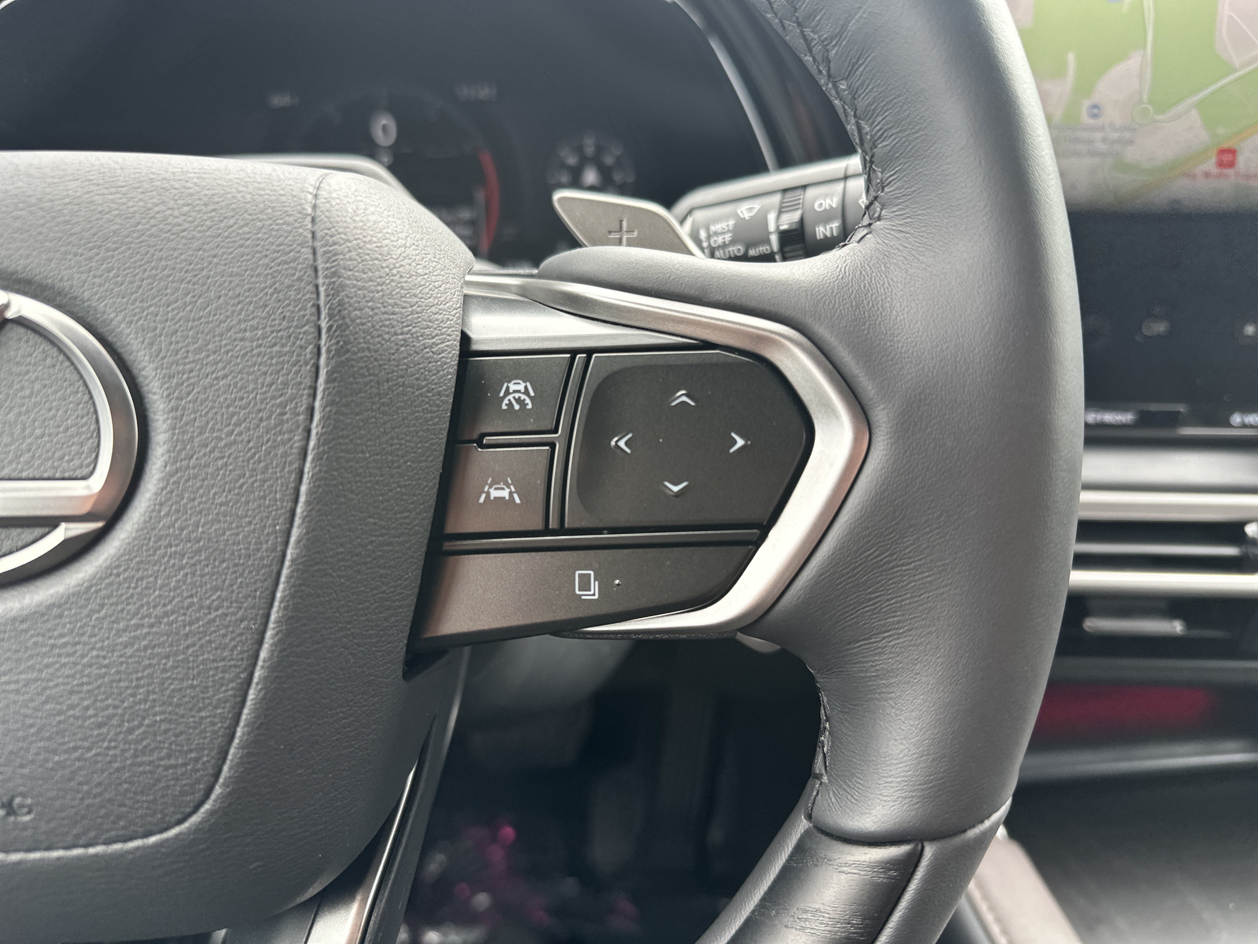 Certified 2025 Lexus RX 350 AWD w/ Convenience Package image 20