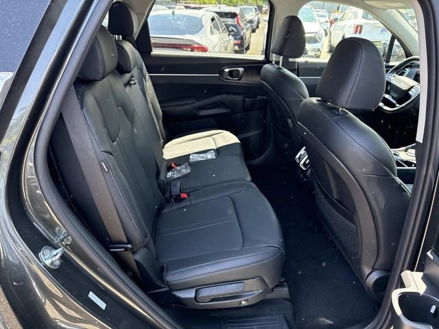 Used 2026 Kia Sorento EX AWD/4WD image 10