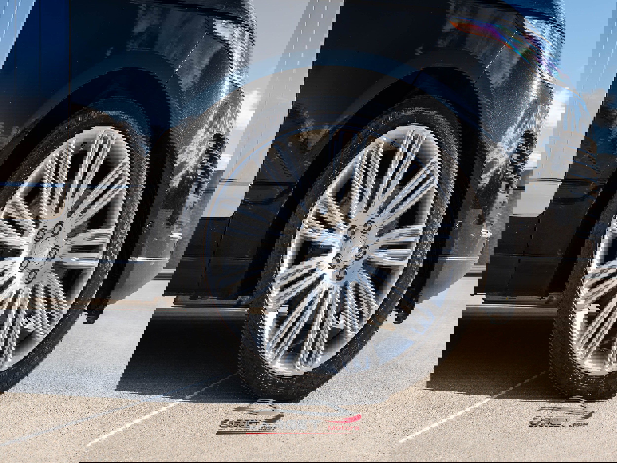 Used 2021 Land Rover Range Rover P525 Westminster Edition image 10