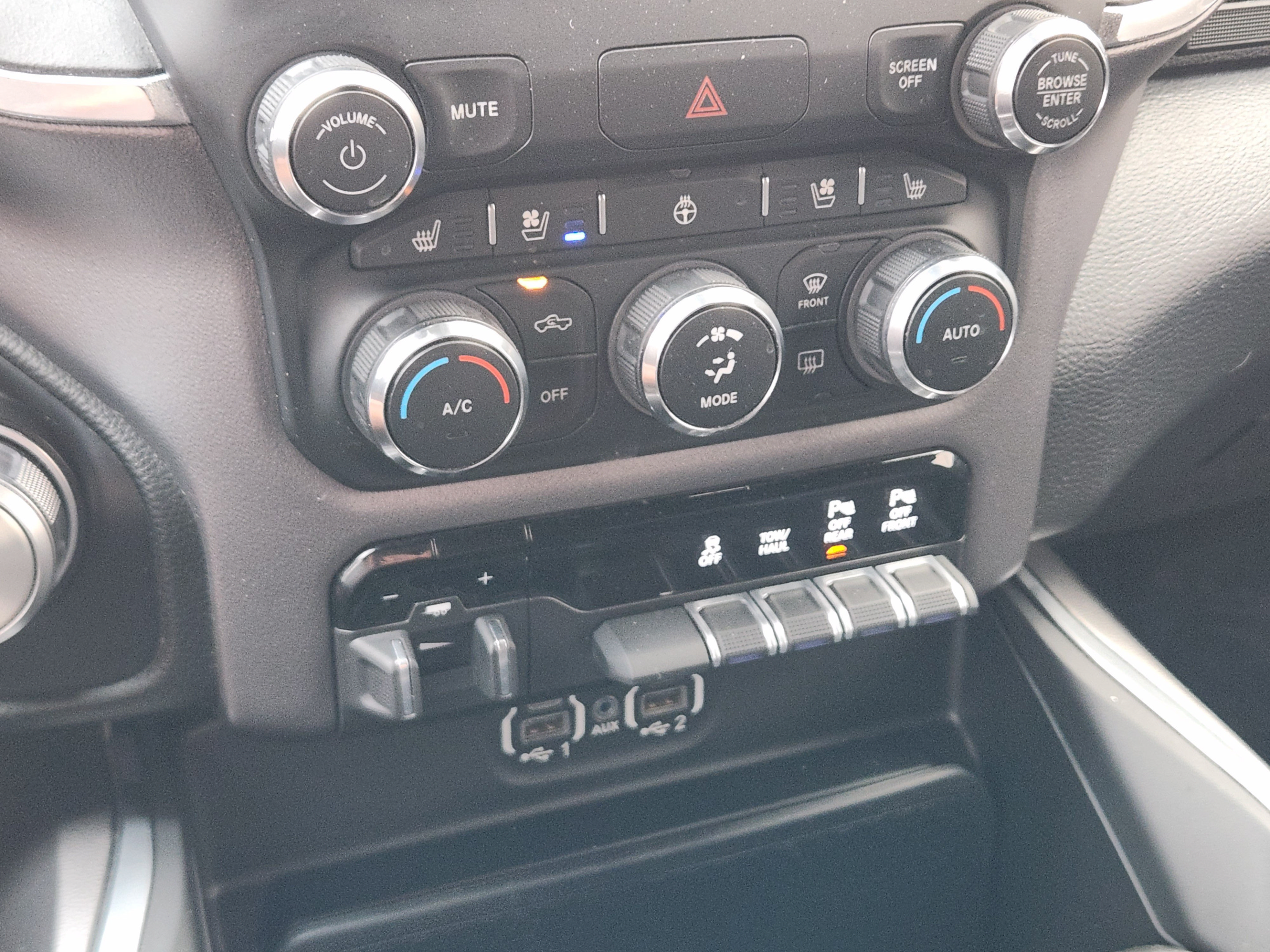 Used 2022 RAM 1500 Laramie w/ Sport Appearance Package RWD image 13