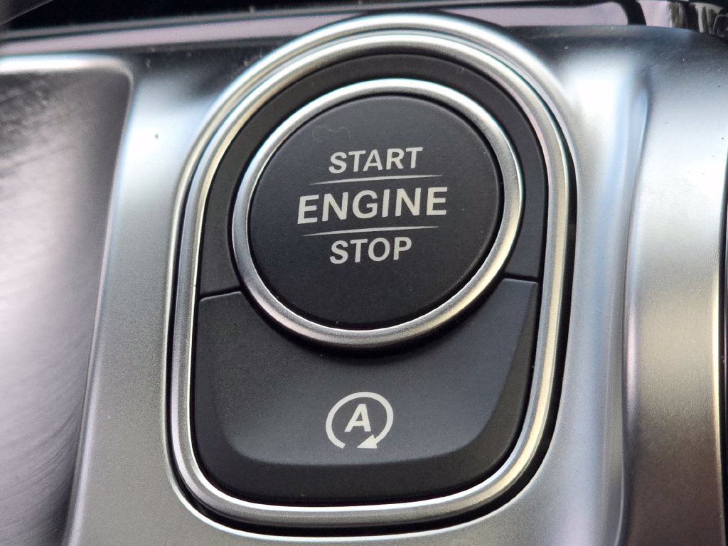 New 2026 Mercedes-Benz GLB 250 4MATIC image 37
