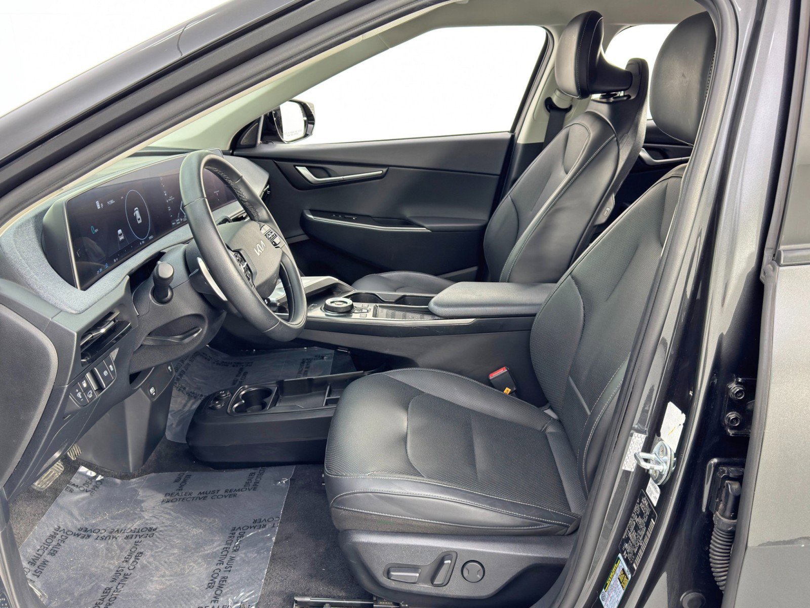 Used 2022 Kia EV6 Wind image 15