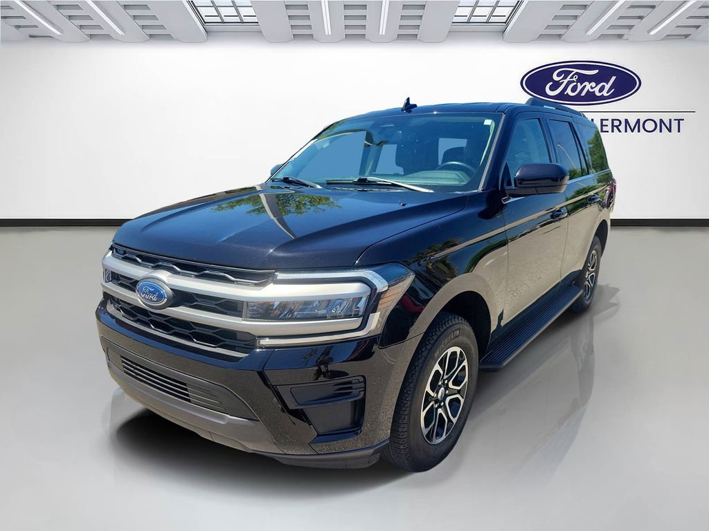 Used 2024 Ford Expedition XLT image 2